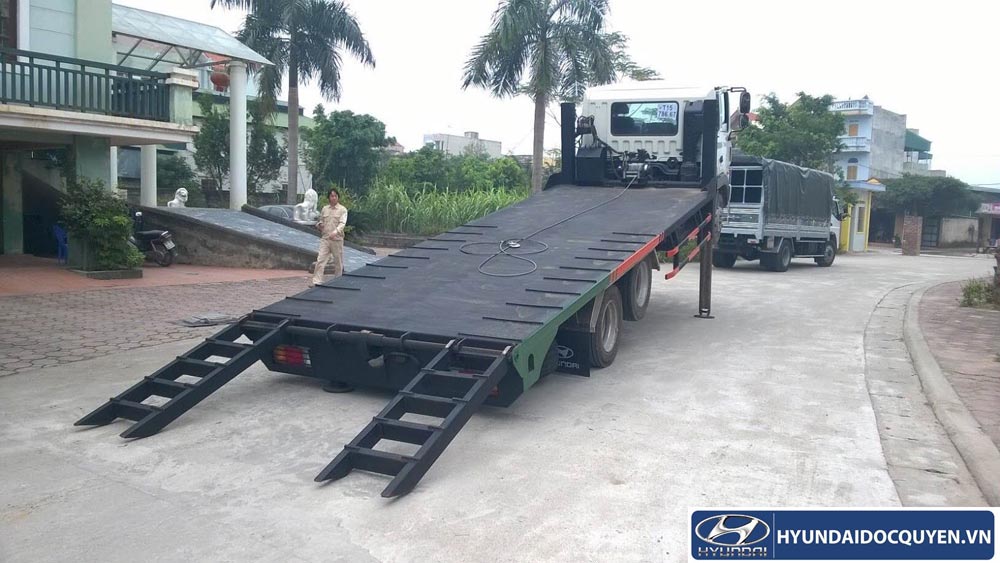 Xe Nâng Đầu Chở Xe Công Trình, Máy Chuyên Dùng Hyundai HD210 3 Chân